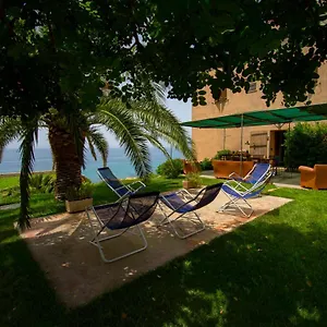 Beach Maragani